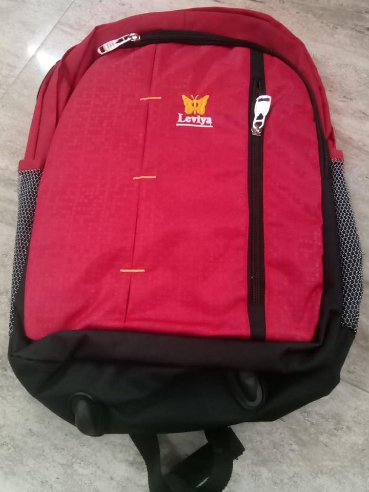 school bag product image (1)