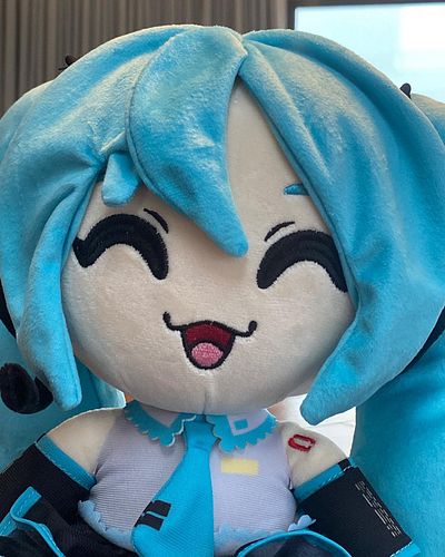 Miku posting
