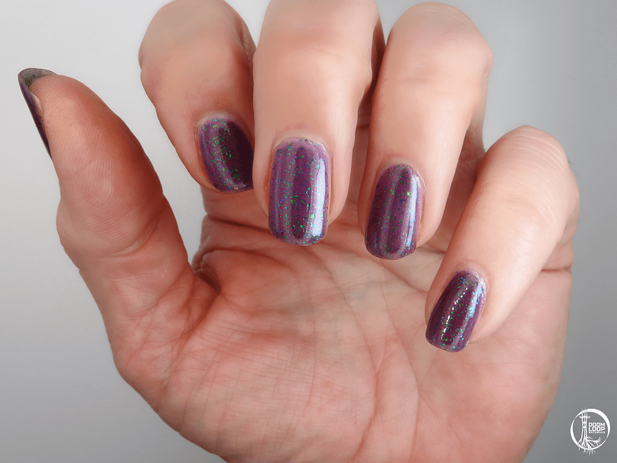 COUCH FKR - Dark Plum to Pink Thermal Green Flake Nail Polish product image (2)