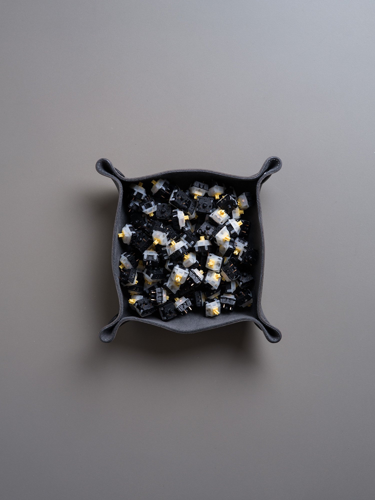 Batch 28 — Gateron KS-3X47 Pro Yellow Switches product image (1)