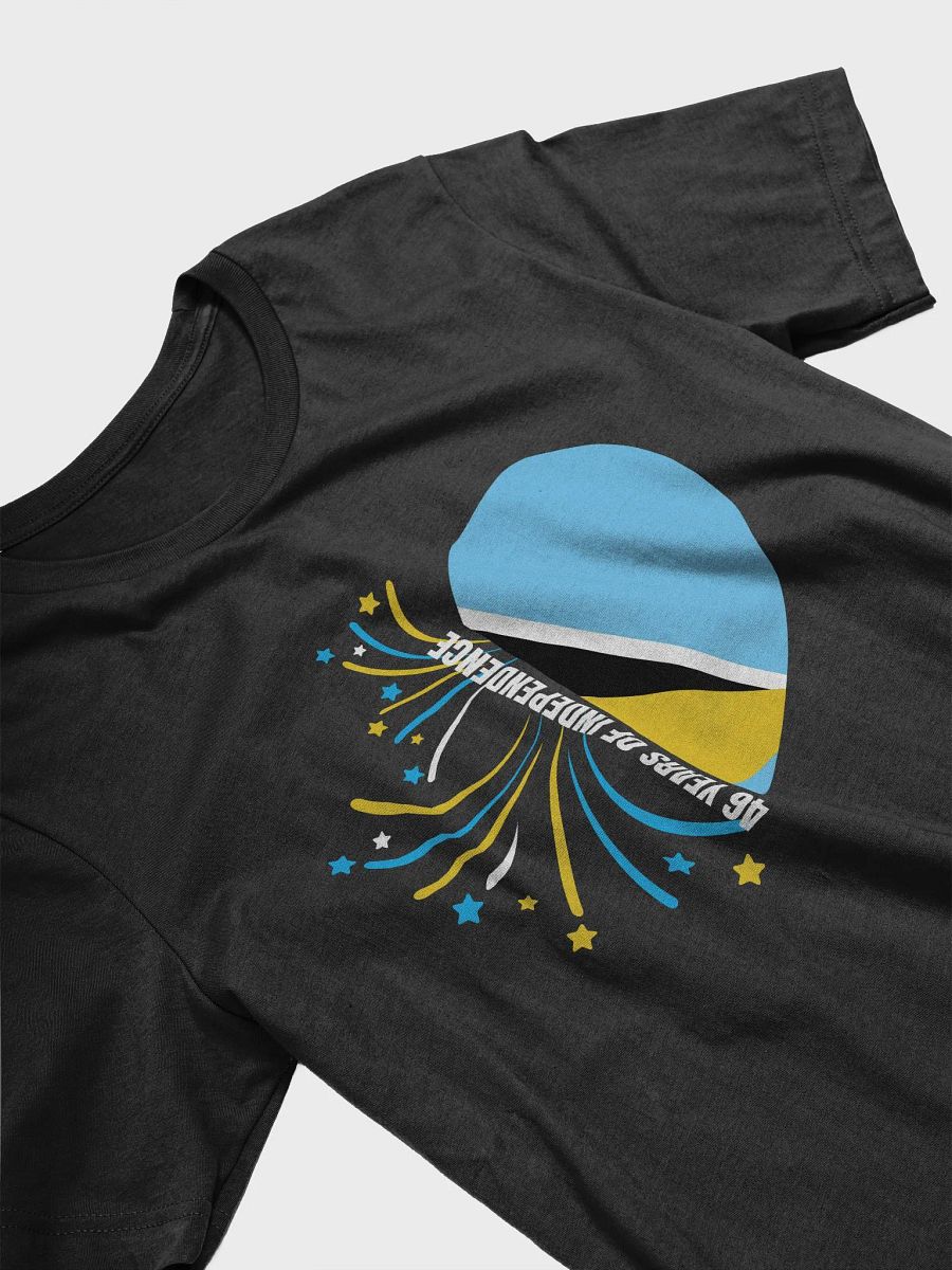 46 Years of Independence Heart T-Shirt product image (4)