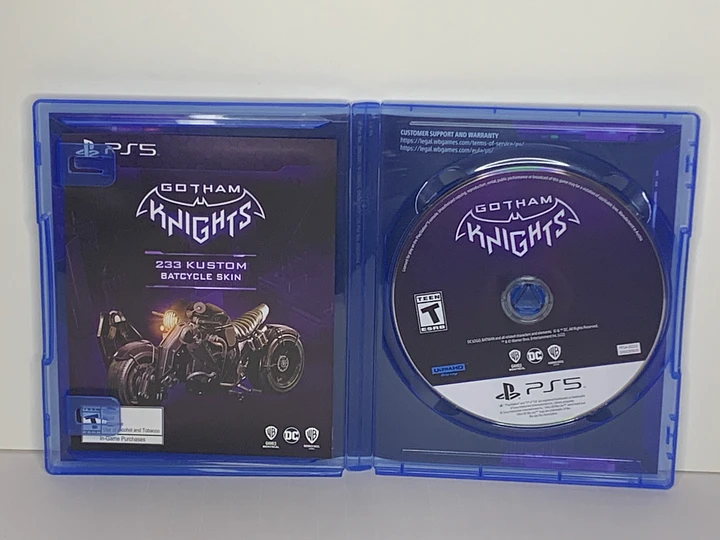 Gotham Knights (PS5) product image (2)