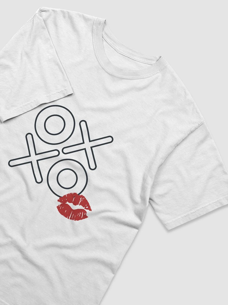 XOXO Unisex Comfort Tee product image (16)