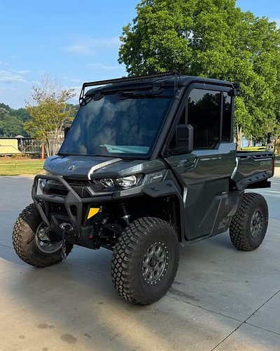 Y'all know I love a Defender, and this '23 is as good as they come! This @canamoffroad is a Limited HD10, which the top trim ...