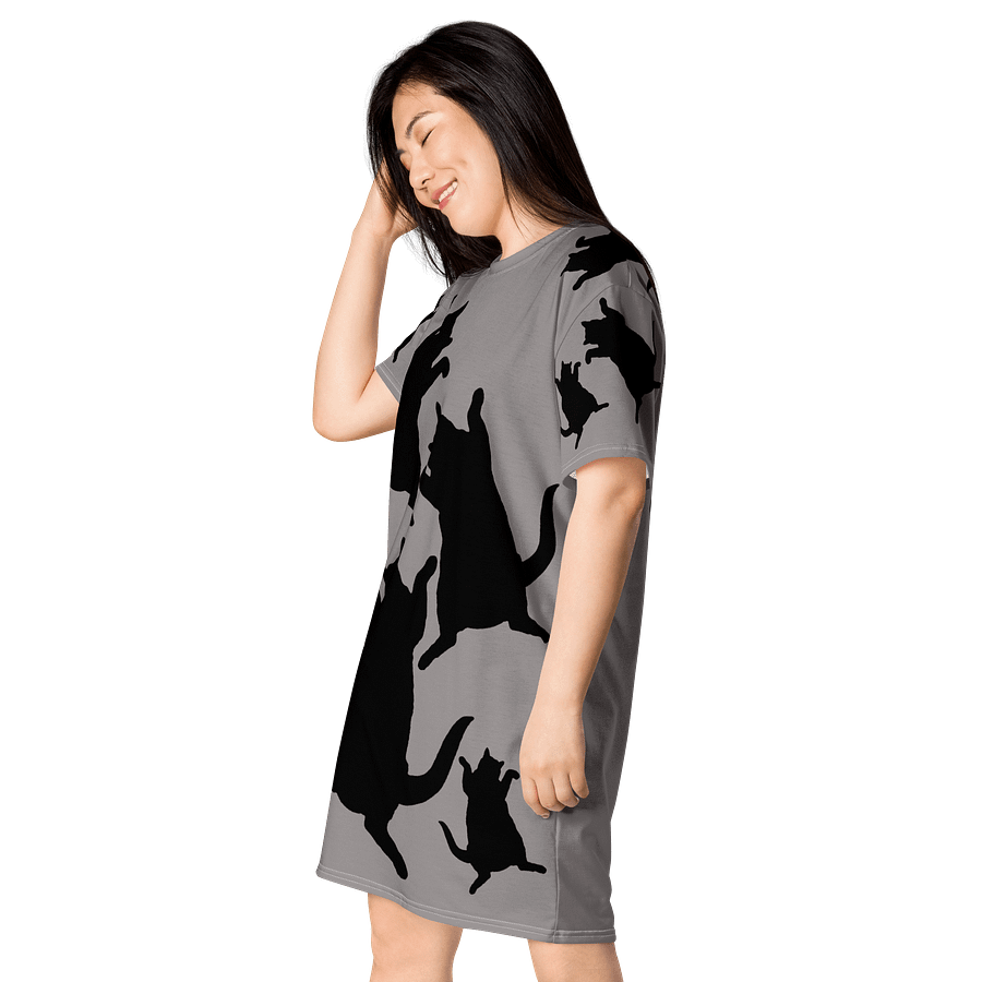 Childless Cat Ladies Run This Country Grey T-Shirt Dress product image (3)