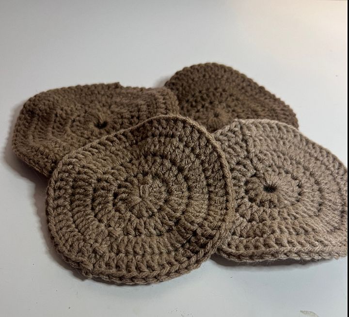 Brown crochet coasters 4 pack product image (1)