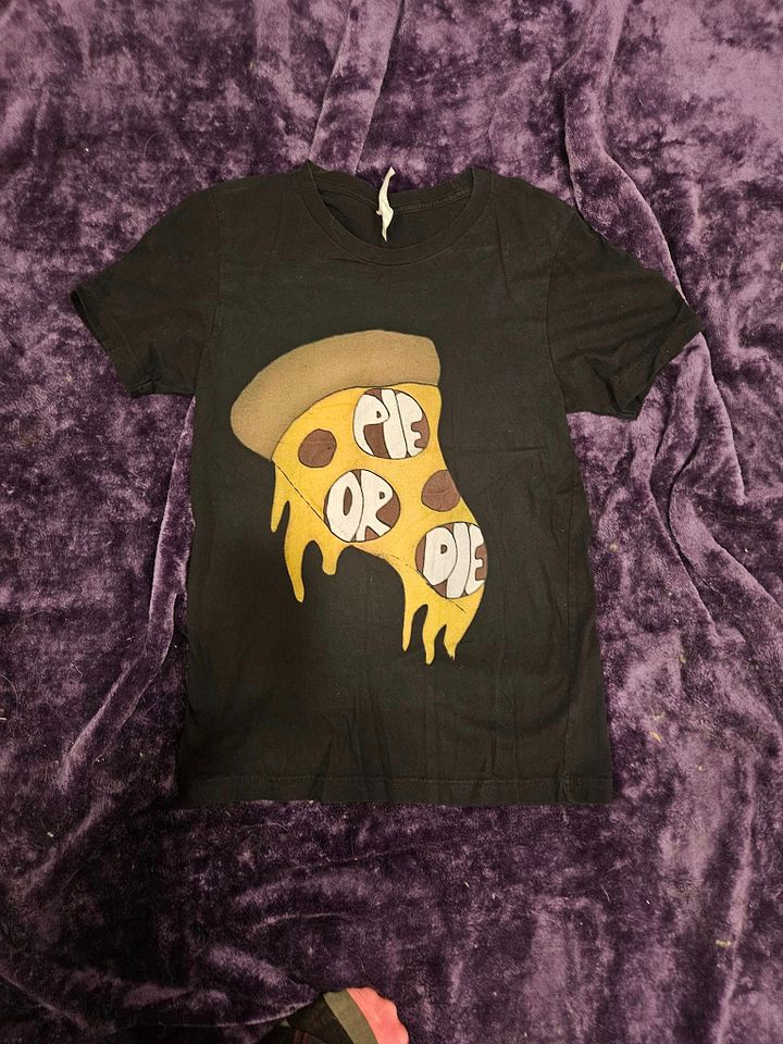 Pie or Die Tee product image (1)