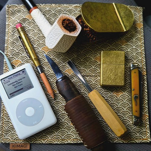 Lunch break, time to whittle something ridiculous with. Meer packed, tools ready and The Killers blasting on this old iPod li...