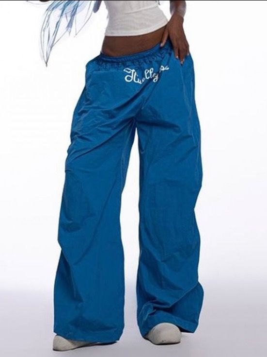 Graphic sweats product image (2)