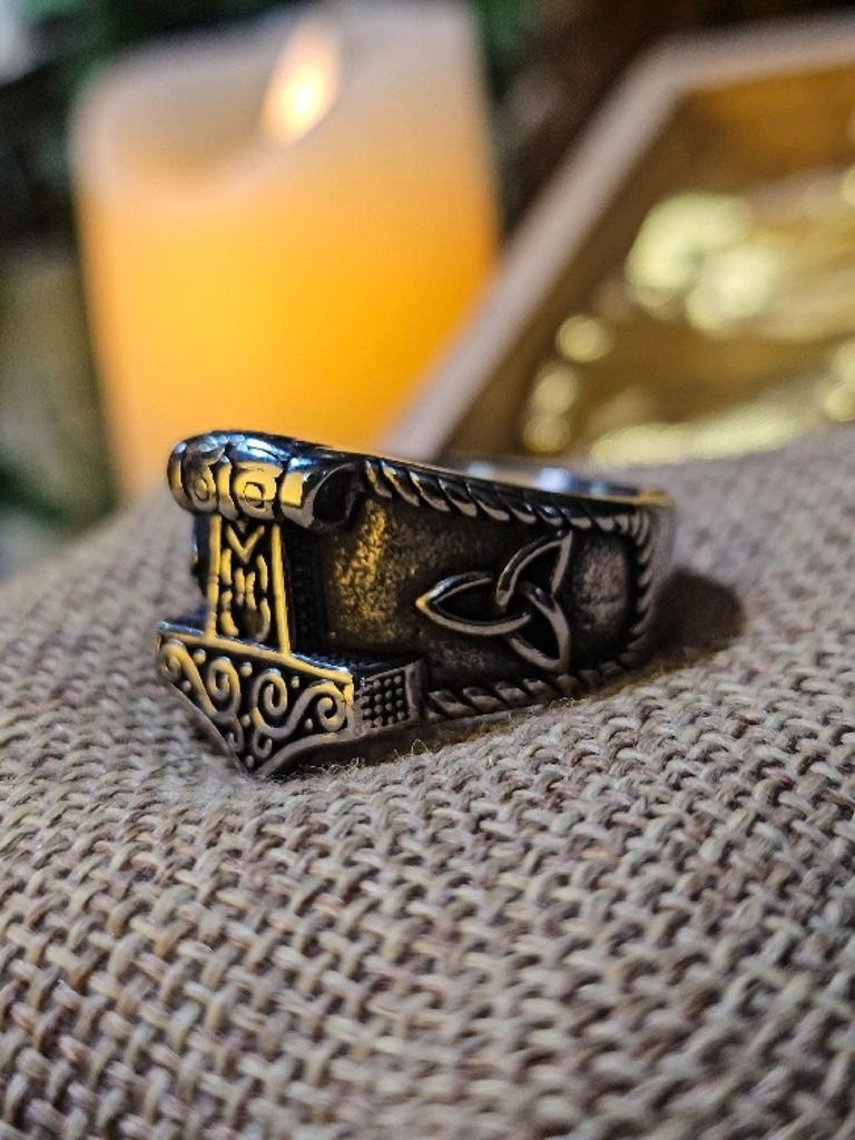 The Armored Kingdom Thor’s Hammer Godforge Ring product image (2)