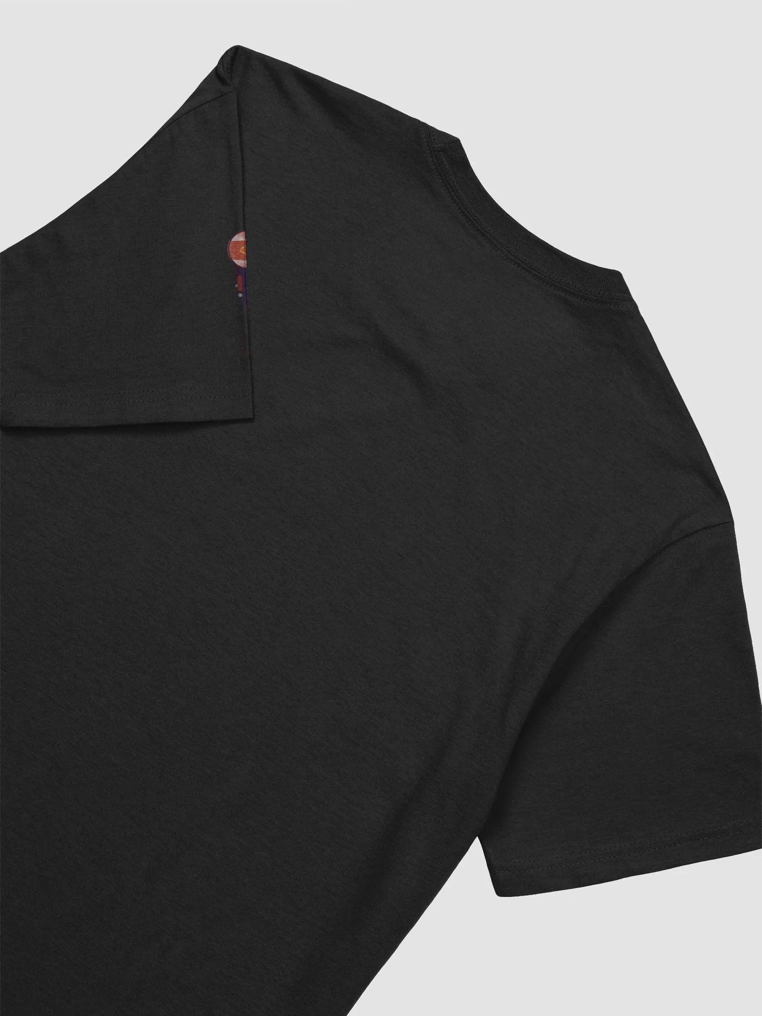 Risen Bordered T-Shirt product image (7)