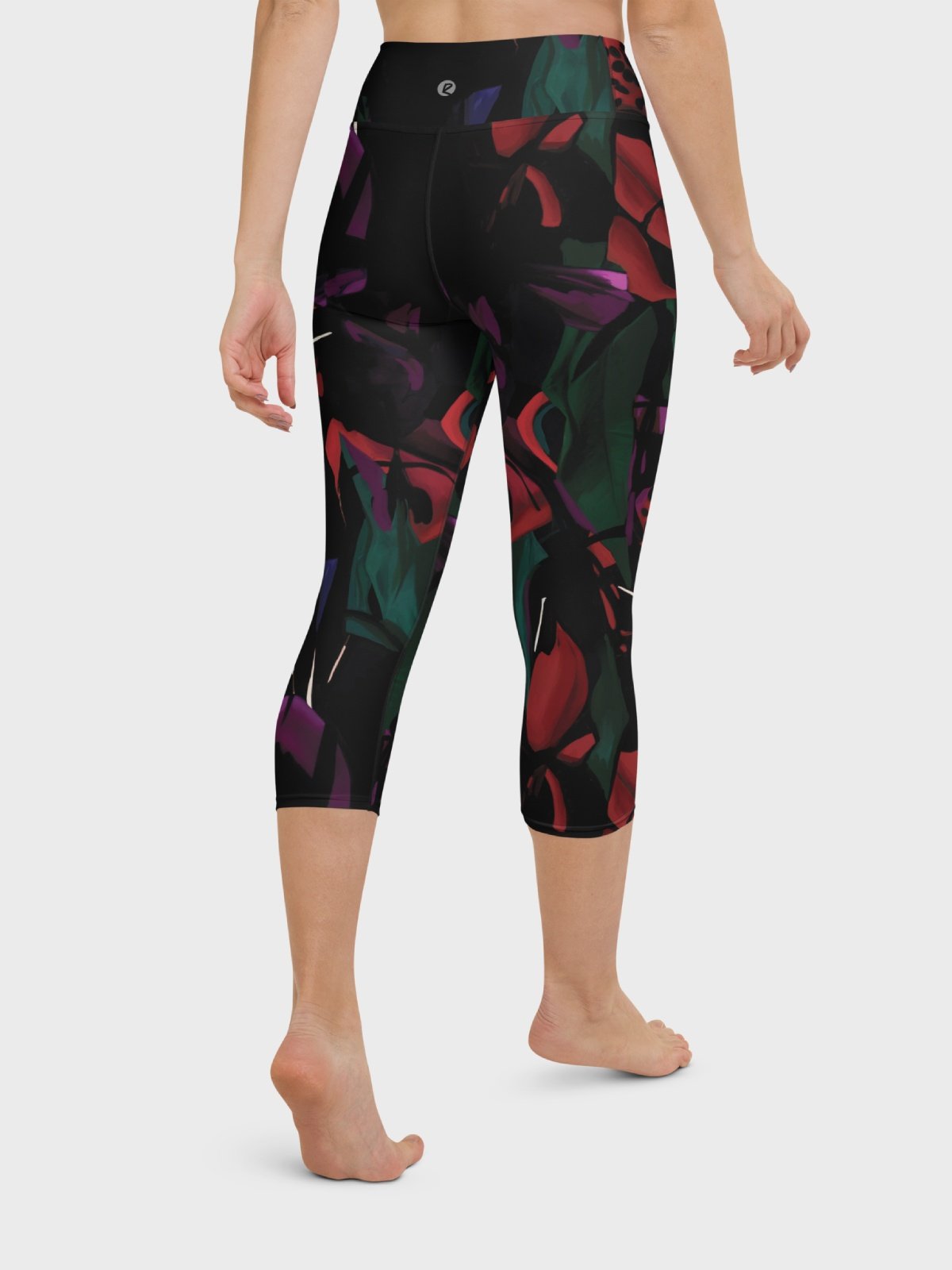 Capri Leggings "Blosoom At Midnight" Printed product image (4)