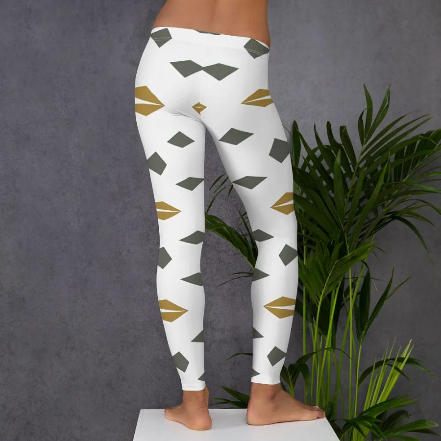 Geometric Goldrush All-Over Leggings product image (6)