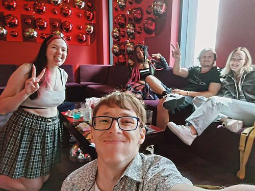 Yesterday's karaoke 25th celebration with friends was such amazing fun.

But now I've a kudoboard for anyone who wants to lea...