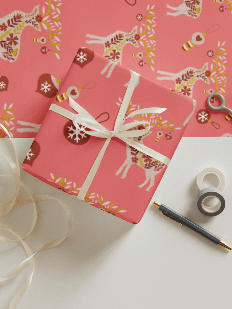 Reindeer& Ornament Wrapping Paper - Red product image (1)