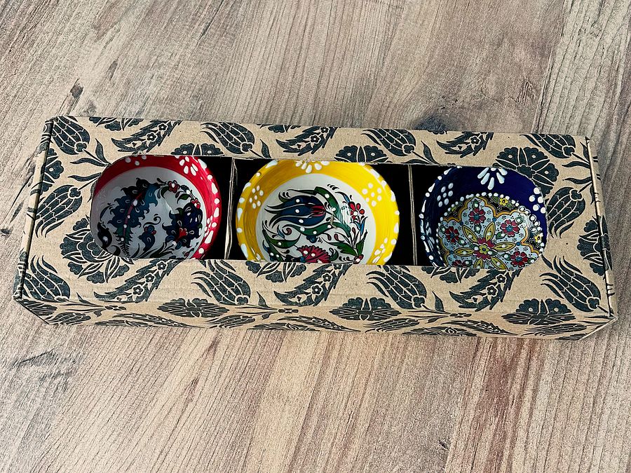 Ceramic set of 3 snack bowls (red), small — handmade pottery product image (9)