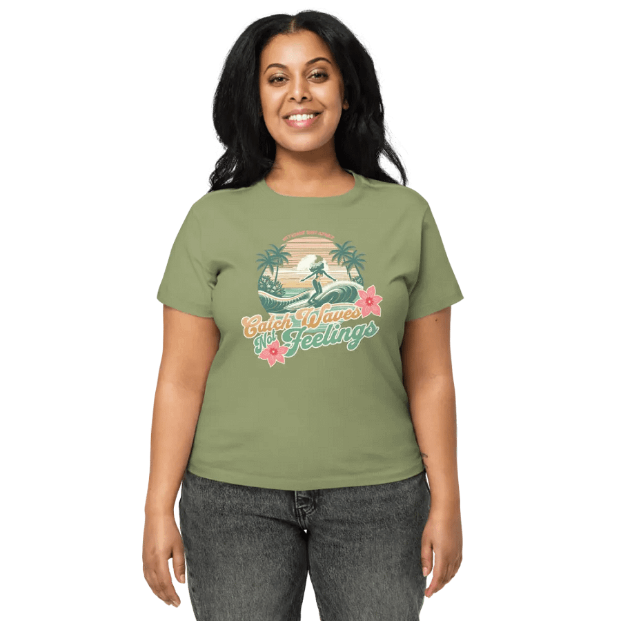 Womens CATCH WAVES NOT FEELINGS TEE product image (1)
