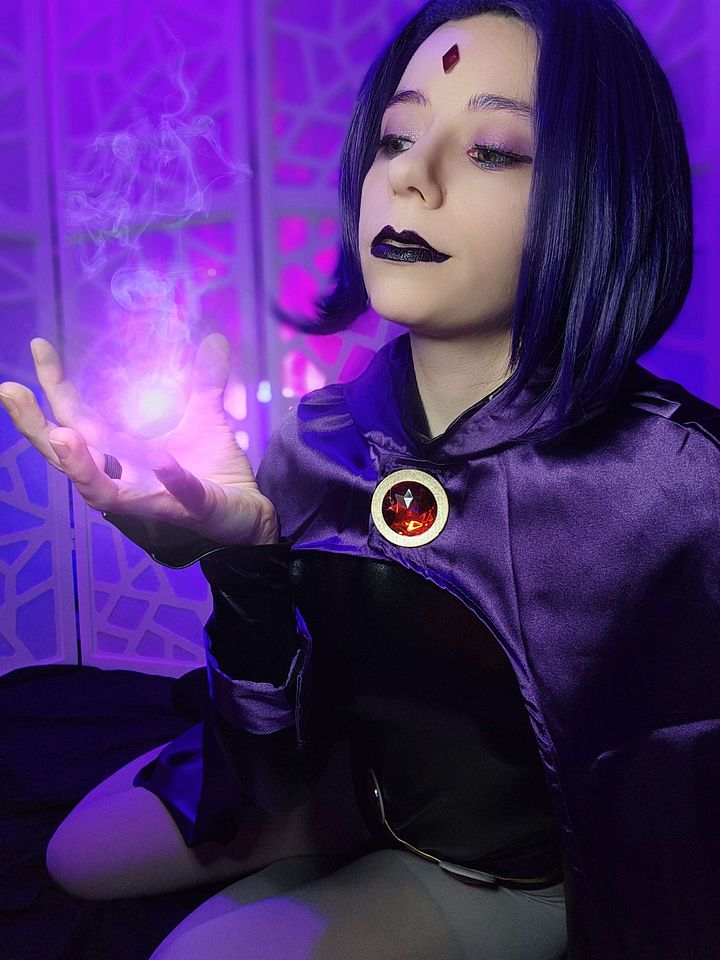 Raven Cosplay product image (1)