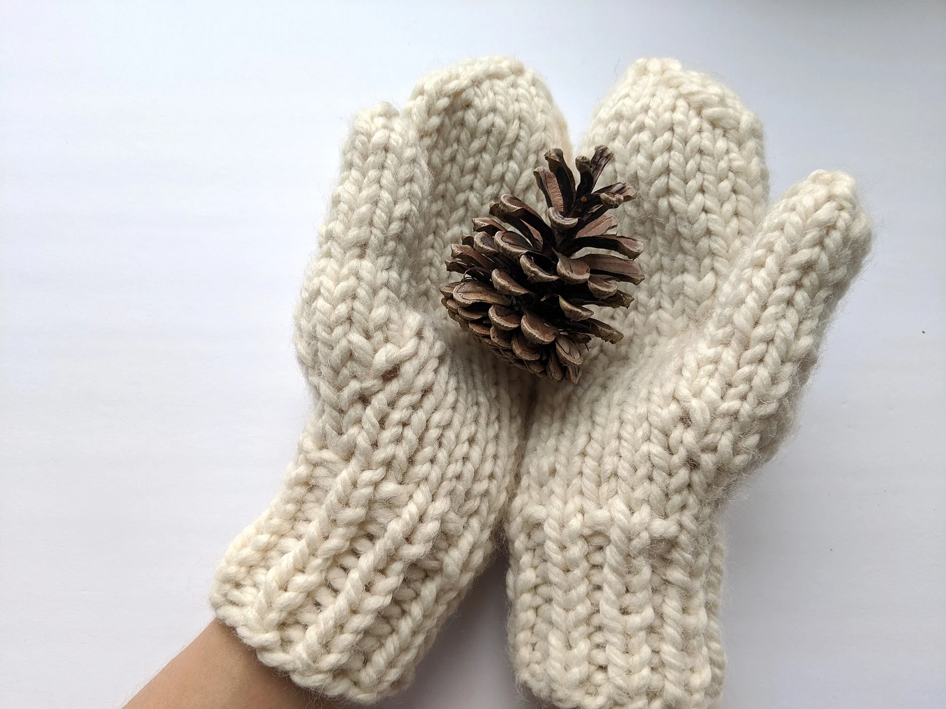 Bulky Knit Mittens Pattern Family Set product image (6)