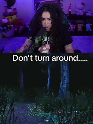 I shouldn’t have turned around 🫠 #scarygames #indiegames #horrorgame #jumpscare 