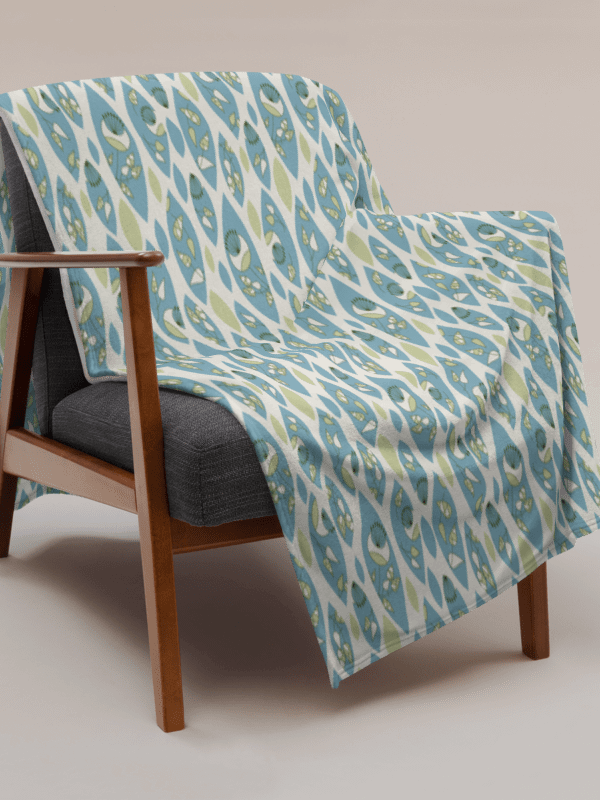 Chilly Summer | Throw Blanket