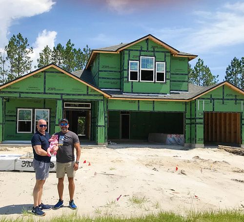 🏡✨ New Beginnings! After 5 wonderful years in our current home, we're embarking on a new chapter just a stone's throw away! H...