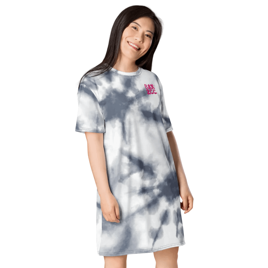 BOURNE to Cape Cod™ | Coastal Dream T-Shirt Dress | Gray & White Tie-Dye | Beachy-Chic & Bold product image (4)