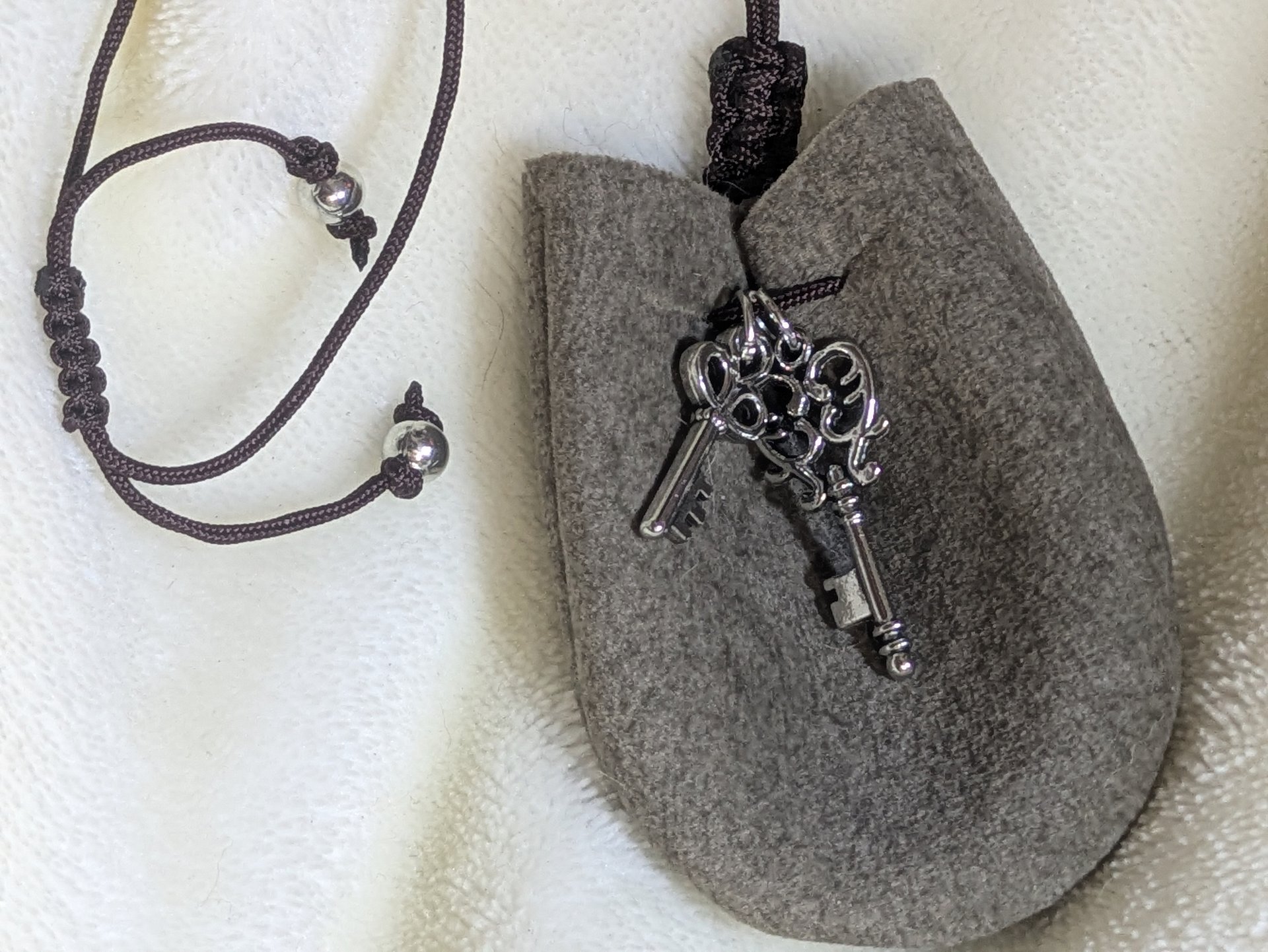 You & Me Key Adjustable Pouch Necklace product image (1)