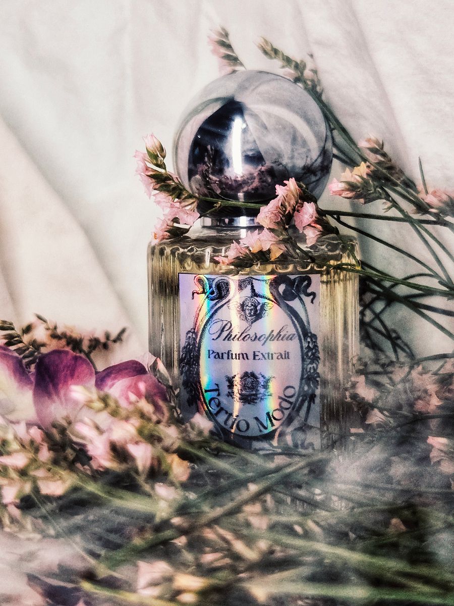 Tertio Modo – Extrait de Parfum (30ml) product image (2)