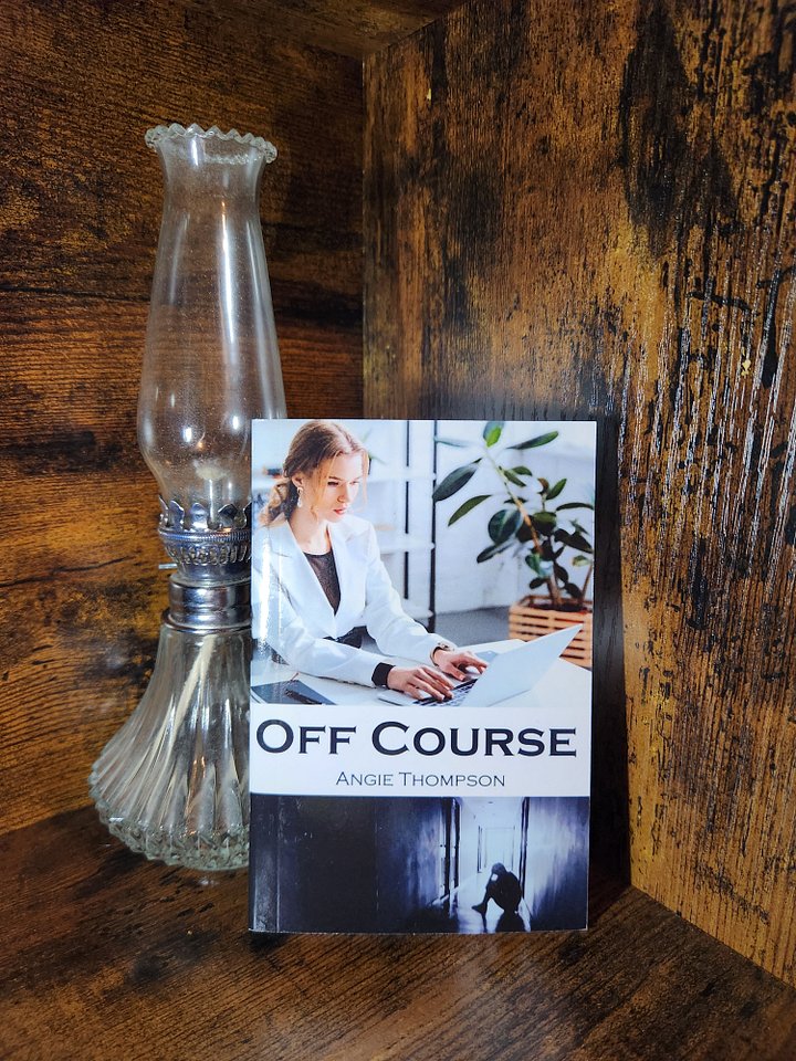 Off Course (Paperback, Mini-Book) product image (2)