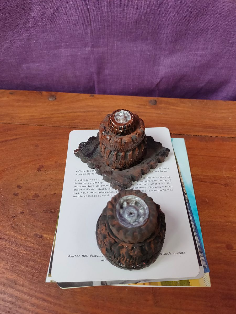 Conjunto de pneus composto por 4 peças, pisa-papéis, suporte incenso, suporte tealight, taça de clips product image (6)