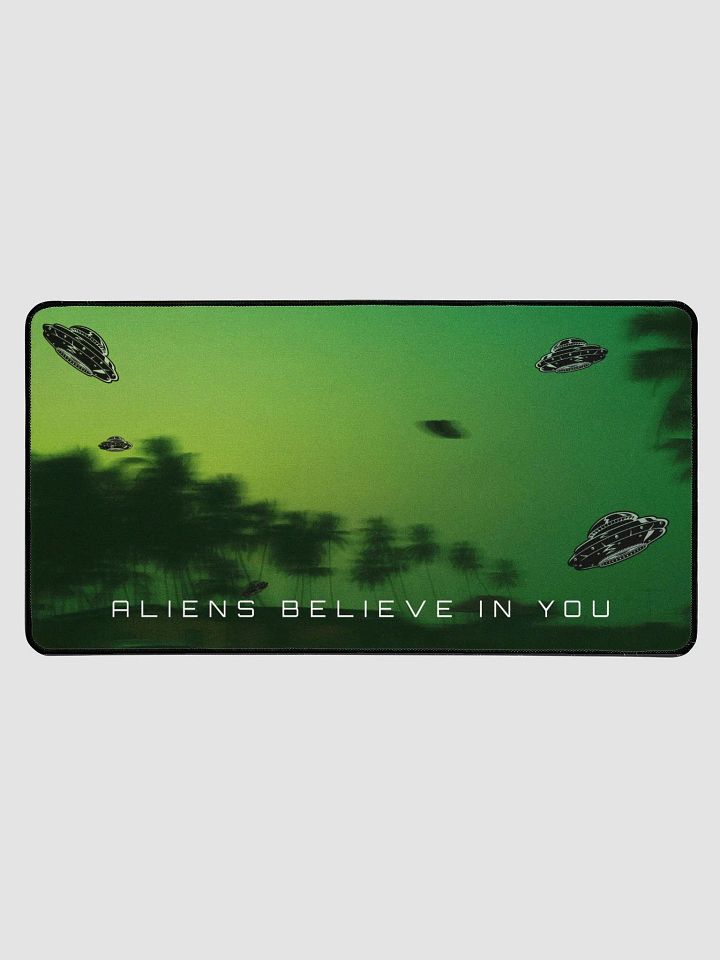 Konspiracy Desk Mat - Aliens Believe in You product image (1)