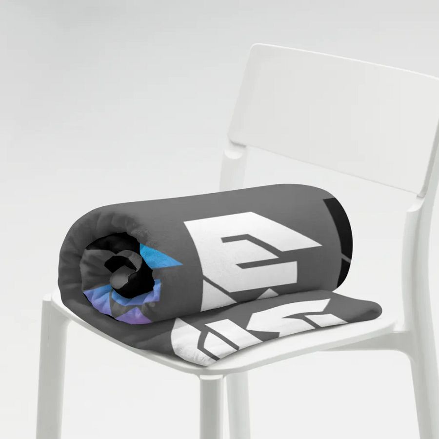 Bootmaax Logo Throw Blanket product image (6)