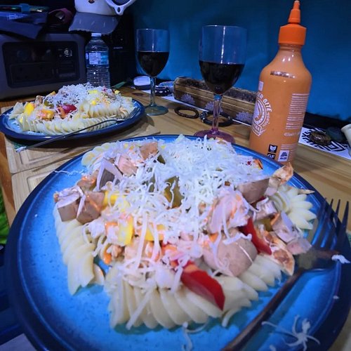 Lovely Pasta Meal
#martinandshirley #vanlifemeals #vanlifecooking #vanlifecouple #vanlifechannel #pasta #food #vanlifediaries...