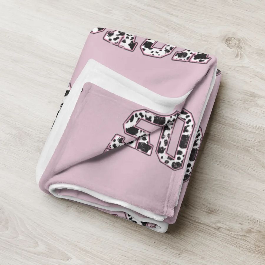 XOXO Blanket product image (6)