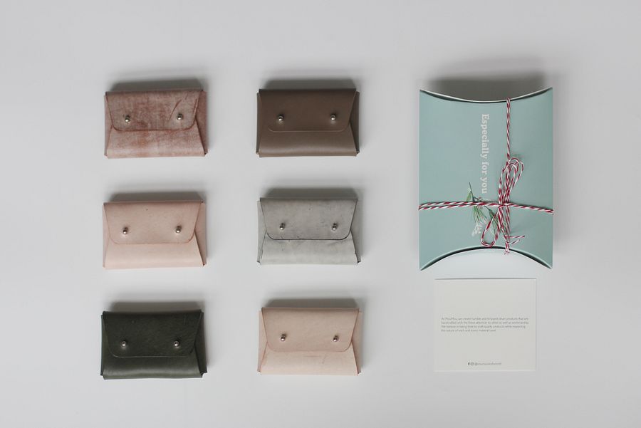 Christmas Gift Vegetable Tanned Leather Cardholder Gift Box product image (3)