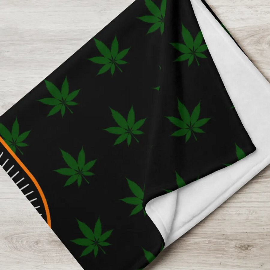 HempQuarters Blanket product image (17)