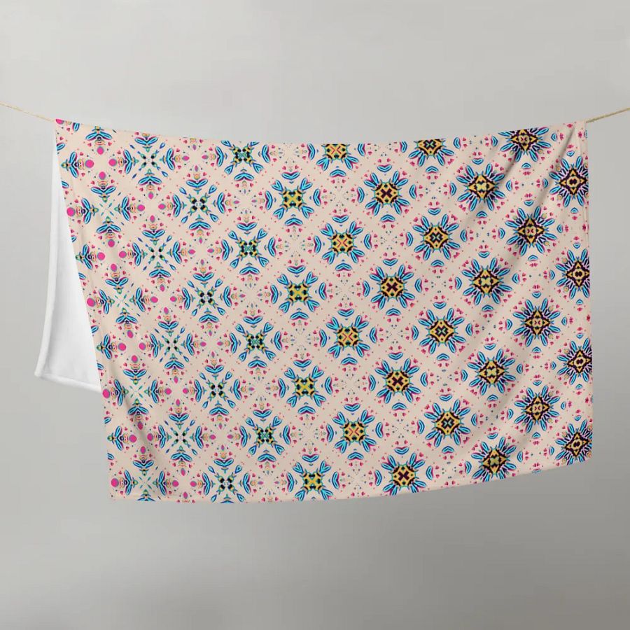 Elegant Hearts Diamonds & Crosses Throw Blanket product image (9)