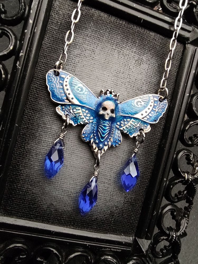 Familiars - Azure Gaze Moth product image (2)