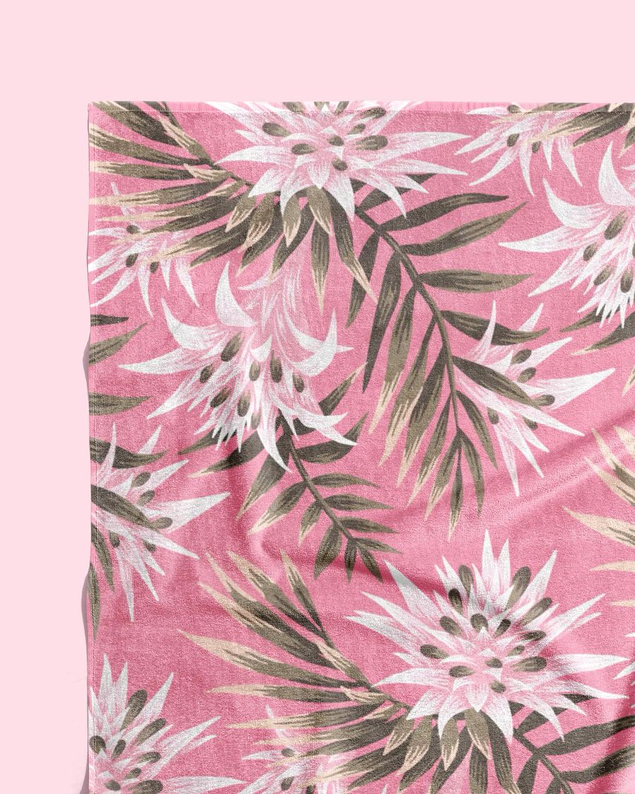 Beach Towel - Fasciata Tropical / Light Pink & Green product image (3)