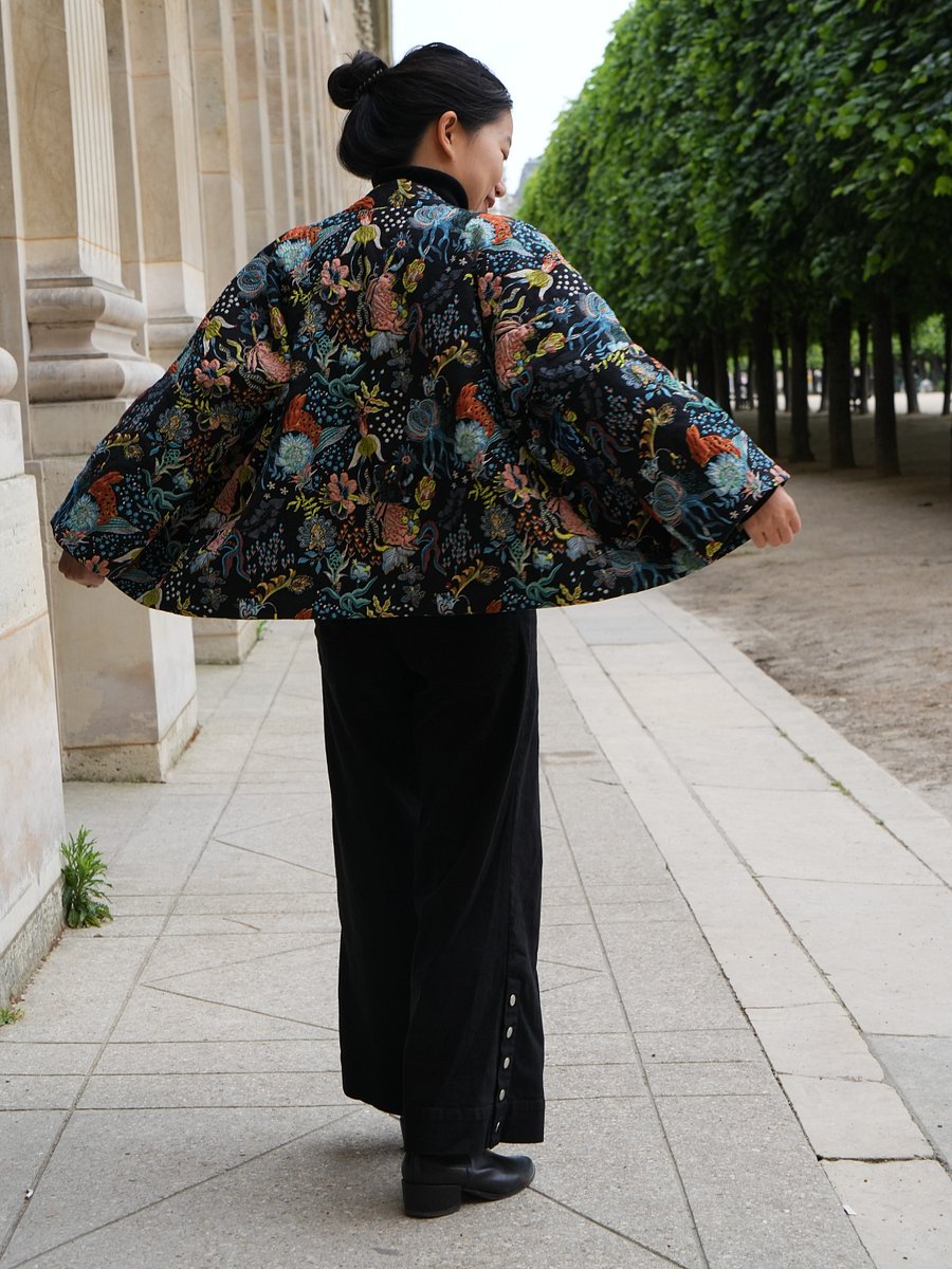 PRE-ORDER: Enchanted Garden Blazer - Cropped product image (4)
