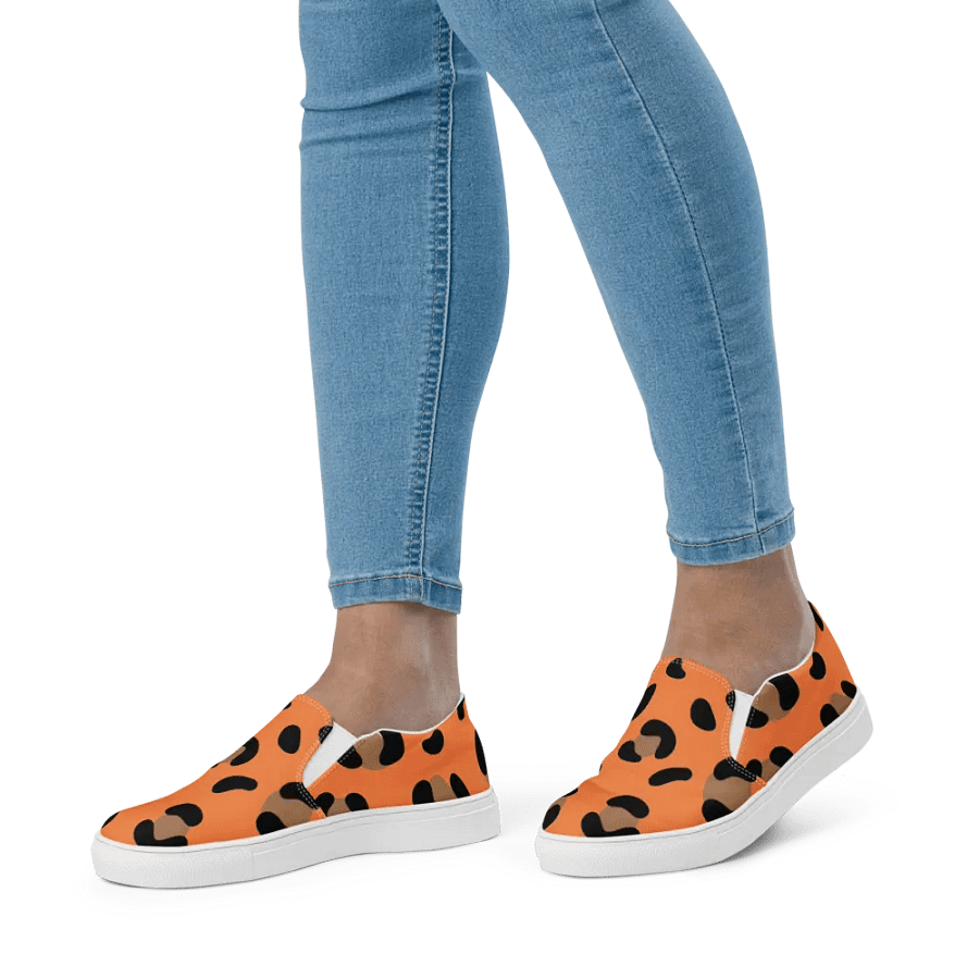 Tizzy Slip ons product image (4)
