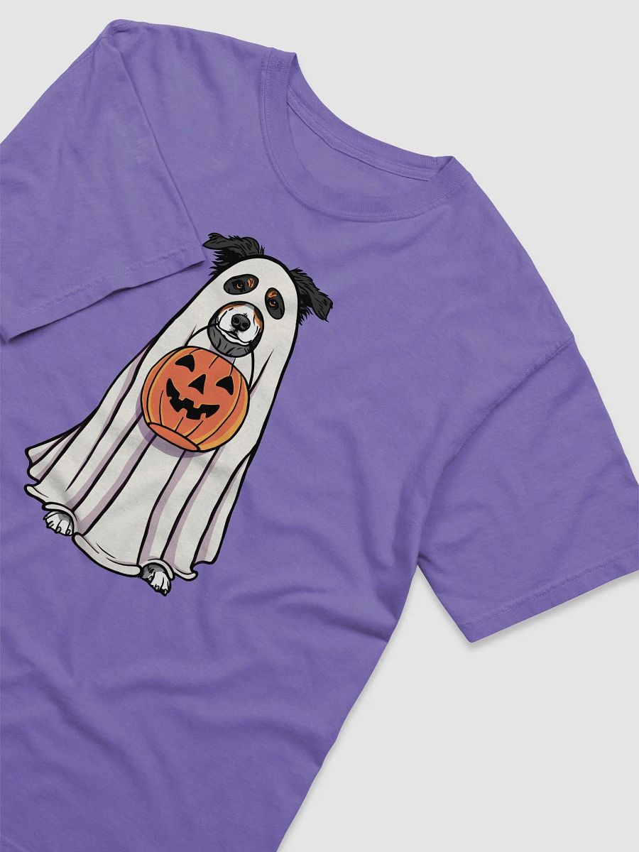 Funny Halloween Australian Shepherd(Tricolor)T-Shirt | Funny Aussie Wearing a Ghost Costume and Holding a Pumpkin Basket product image (25)