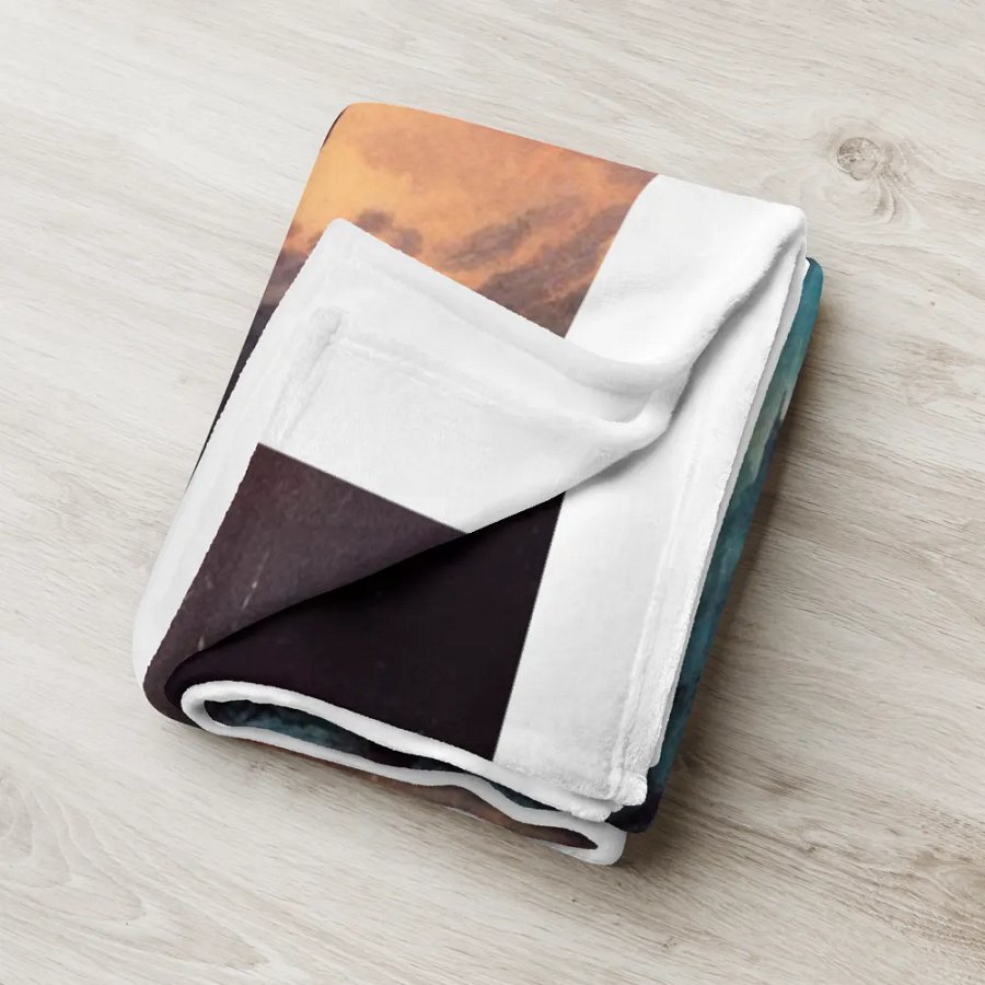 Some Heroes Wear.. Throws?! product image (6)