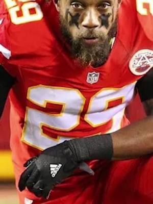 Eric Berry: From Cancer Battle to NFL Legend! Never Give Up! Explore the inspiring story of Eric Berry, a football legend whose resilience defined his career. From overcoming injuries and battling cancer to achieving NFL stardom, we celebrate his courage and impact. Discover his legacy and influence on the game! Like and subscribe for more sports stories. #EricBerry #NFL #KansasCityChiefs #ComebackPlayer #FootballLegend #SportsInspiration #NFLHighlights #CancerSurvivor #HallOfFame #ChiefsKingdom