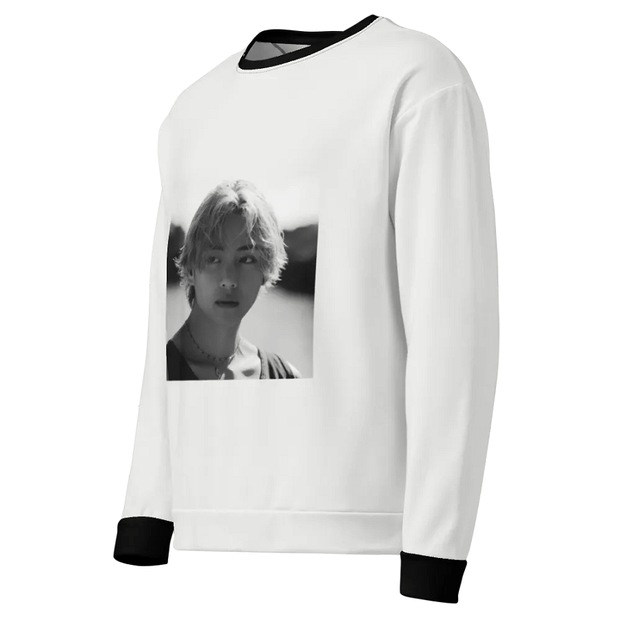 BTS V T-SHIRT product image (5)