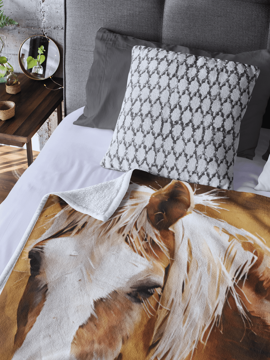 YOUR HORSE! / THROW BLANKET WITH PERSONALIZED NAME product image (6)