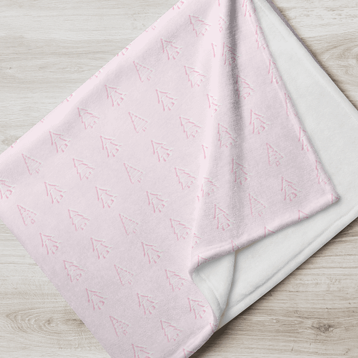 Plush Pink Christmas Tree Throw Blanket product image (3)