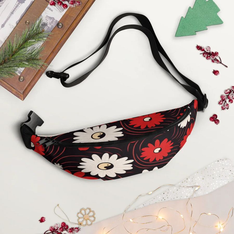 Everyday Essential Fanny Pack 🔴 Red and White Flowers ⚫️ ⚪️ Yin and Yang product image (12)