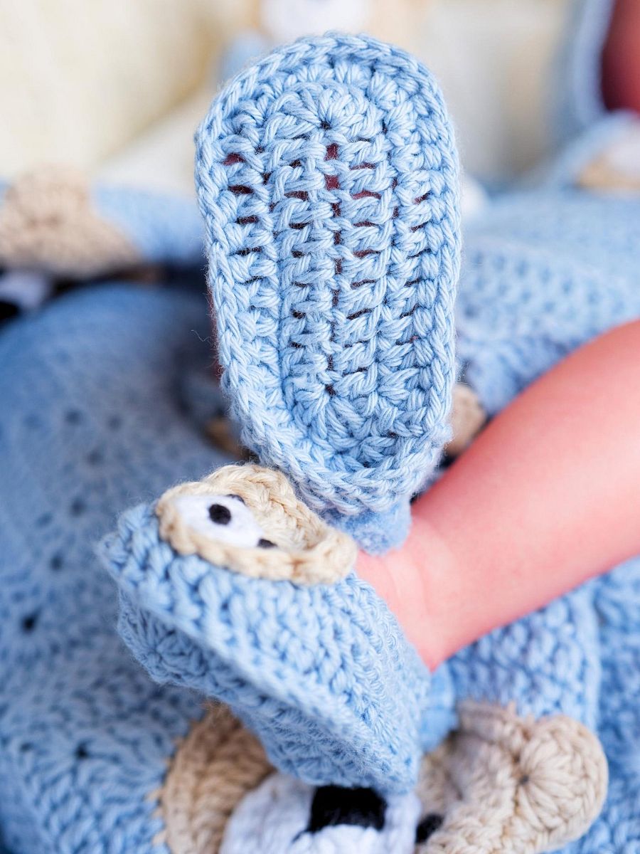 Crochet Pattern: Teddy Bear Baby Slippers Pattern product image (6)